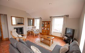3 Fishery Cottages - 2 Bedroom House Close To Town